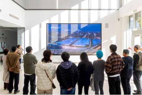 合肥银泰中心VVIP走进尊界超级工厂之旅开元棋牌智造非凡 臻选尊享华为臻选店·(图9)