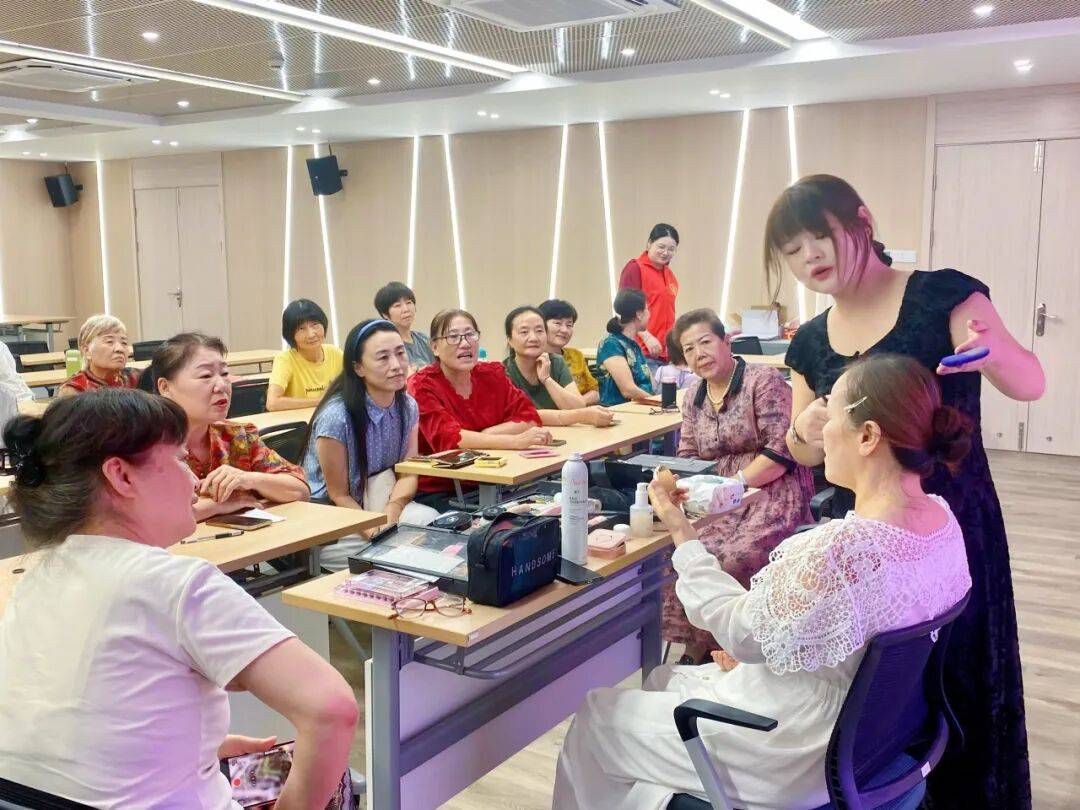 下周新时代文明实践所站活动打卡指南ky开元棋牌新街U礼︳收藏必备!(图2) 下周新时代文明实践所站活动打卡指南ky开元棋牌新街U礼︳收藏必备!(图2)