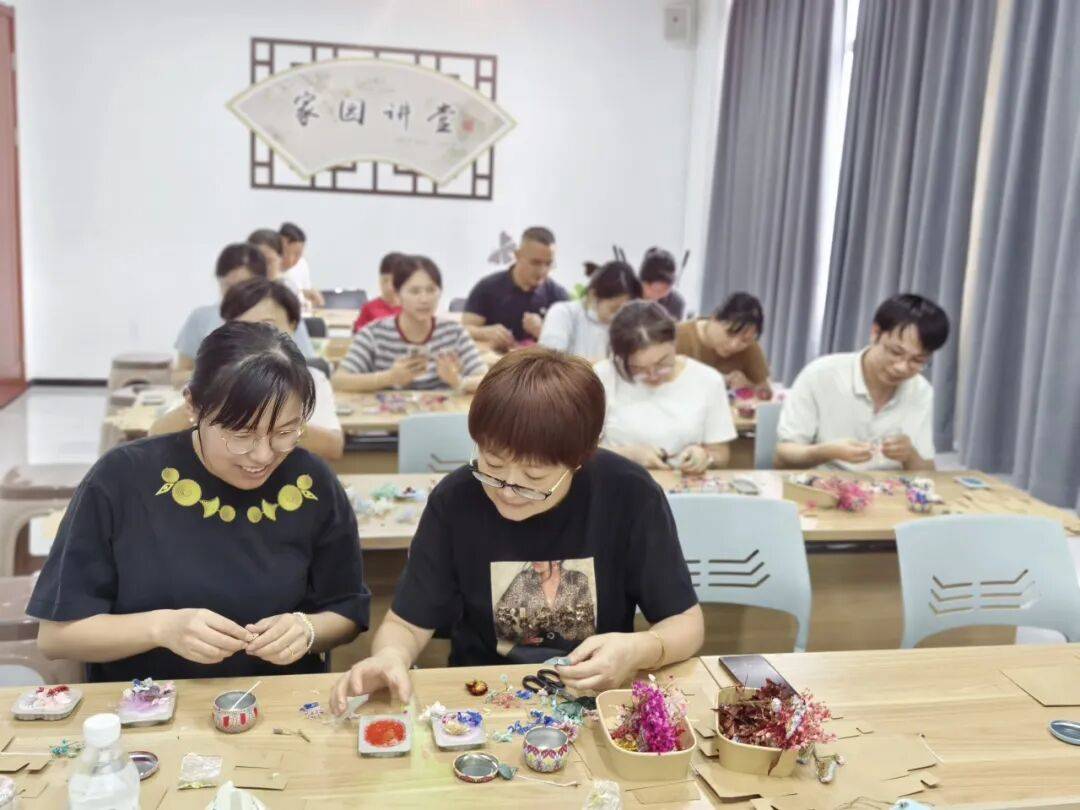 下周新时代文明实践所站活动打卡指南ky开元棋牌新街U礼︳收藏必备!(图4) 下周新时代文明实践所站活动打卡指南ky开元棋牌新街U礼︳收藏必备!(图4)